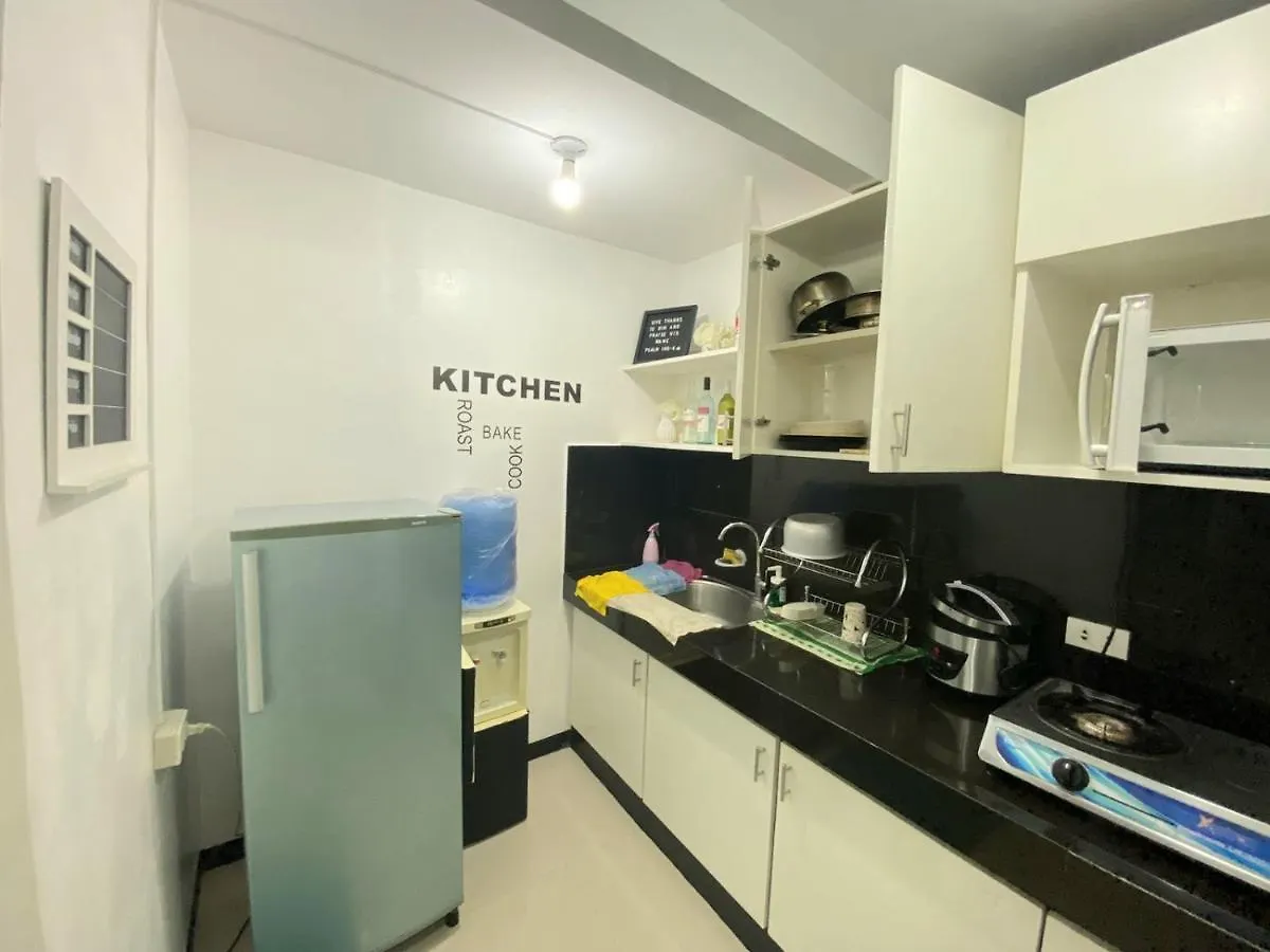 앙헬레스 Balcony & 2Br Townhouse - Near Clark Airport & Aqua Planet - Trp2 아파트 0*,