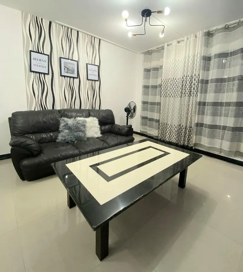 앙헬레스 Balcony & 2Br Townhouse - Near Clark Airport & Aqua Planet - Trp2 아파트