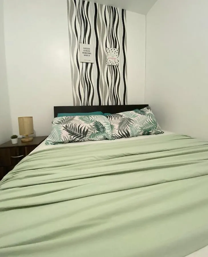 Apartament Balcony & 2Br Townhouse - Near Clark Airport & Aqua Planet - Trp2 Angeles